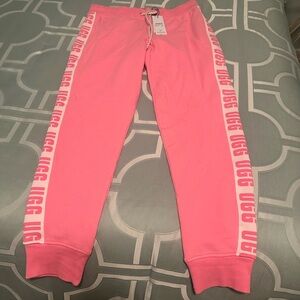 UGG Women’s Revere Pink Joggers w/Logo on legs  New!! Size M CUTE!!